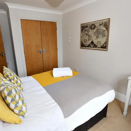 Emperors Wharf 2 Bedroom * York