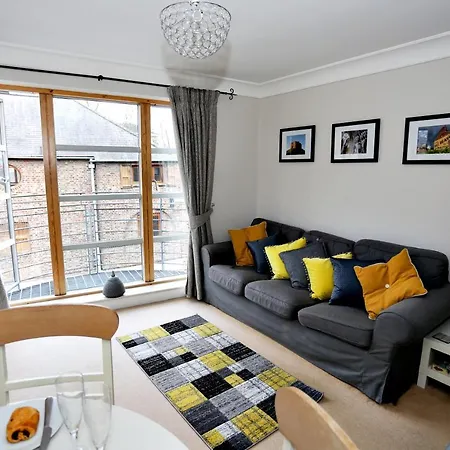 Emperors Wharf 2 Bedroom Lägenhet York