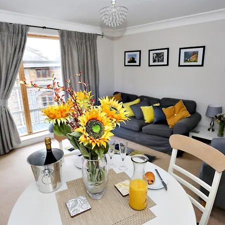 Emperors Wharf 2 Bedroom Lägenhet York
